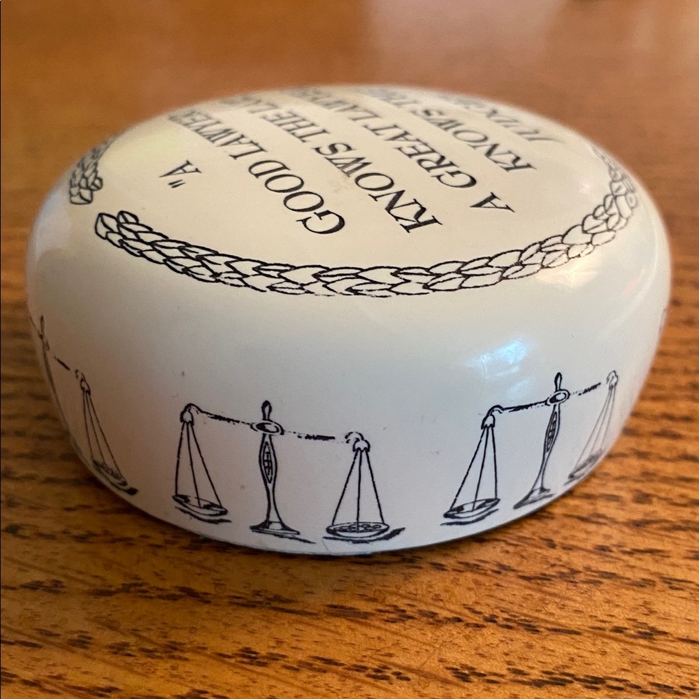 Made in England Faux Scrimshaw Lawyer Paperweight - Picture 5 of 5